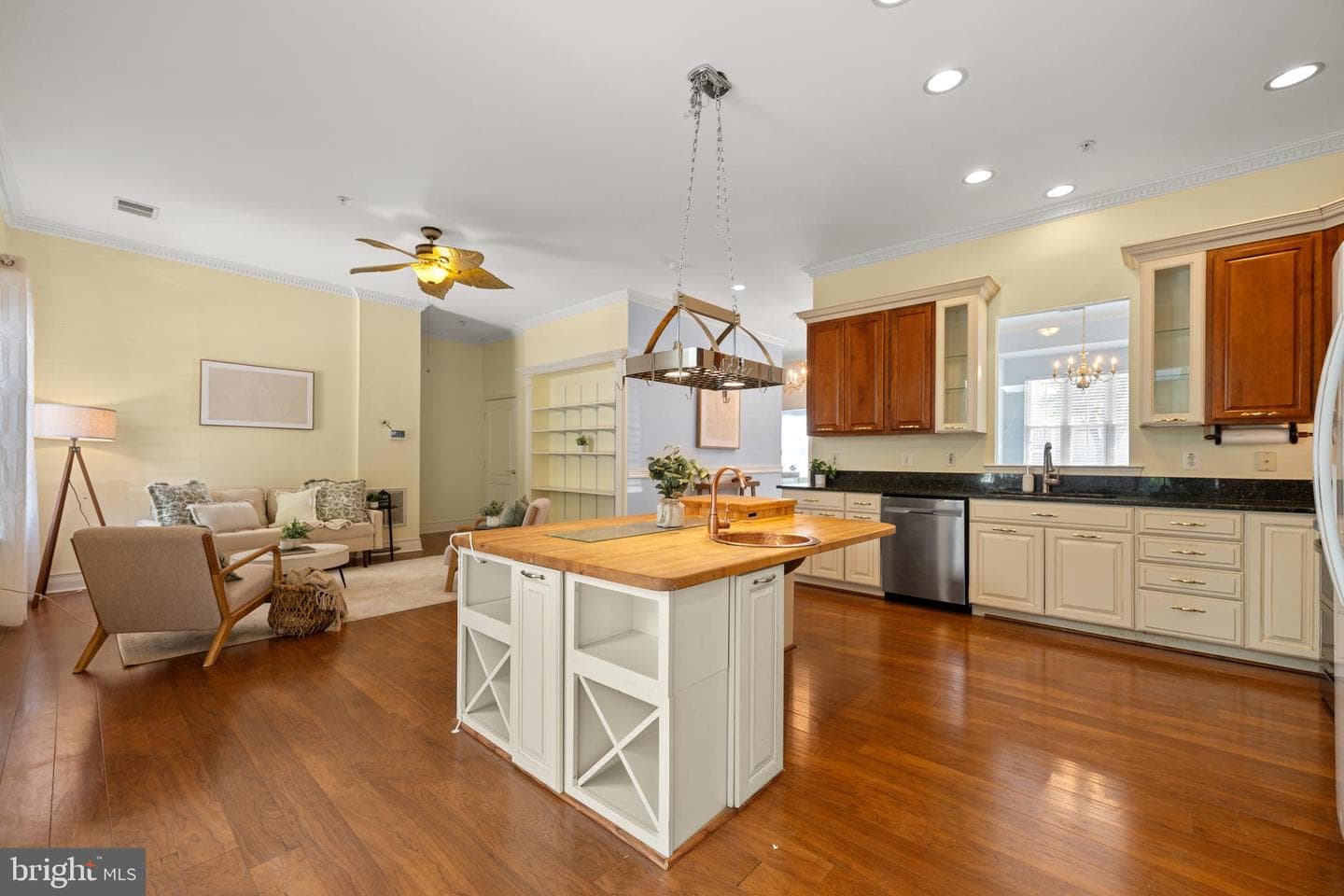 2140 Vittoria Court #66 photo 6