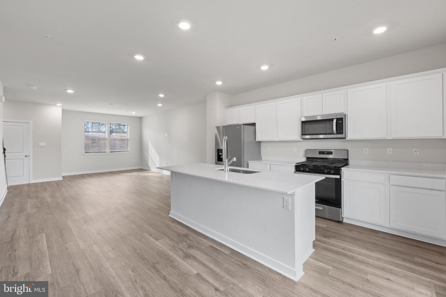 3408 Landon Walker Lane photo 9