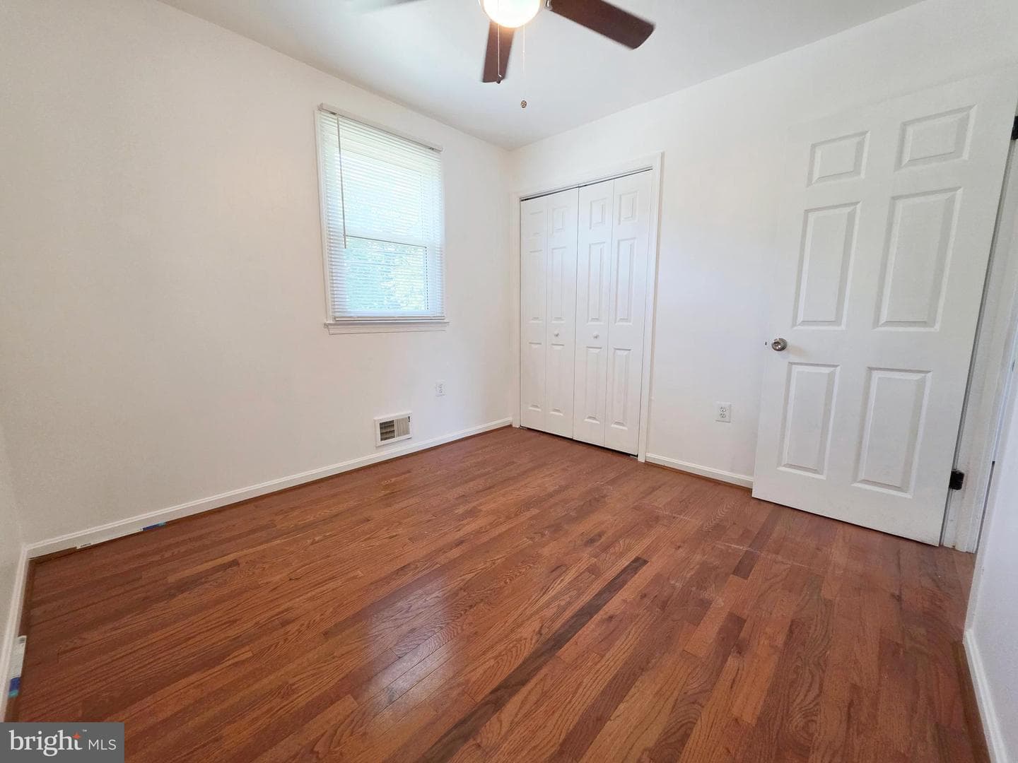 6300 Auth Road photo 16