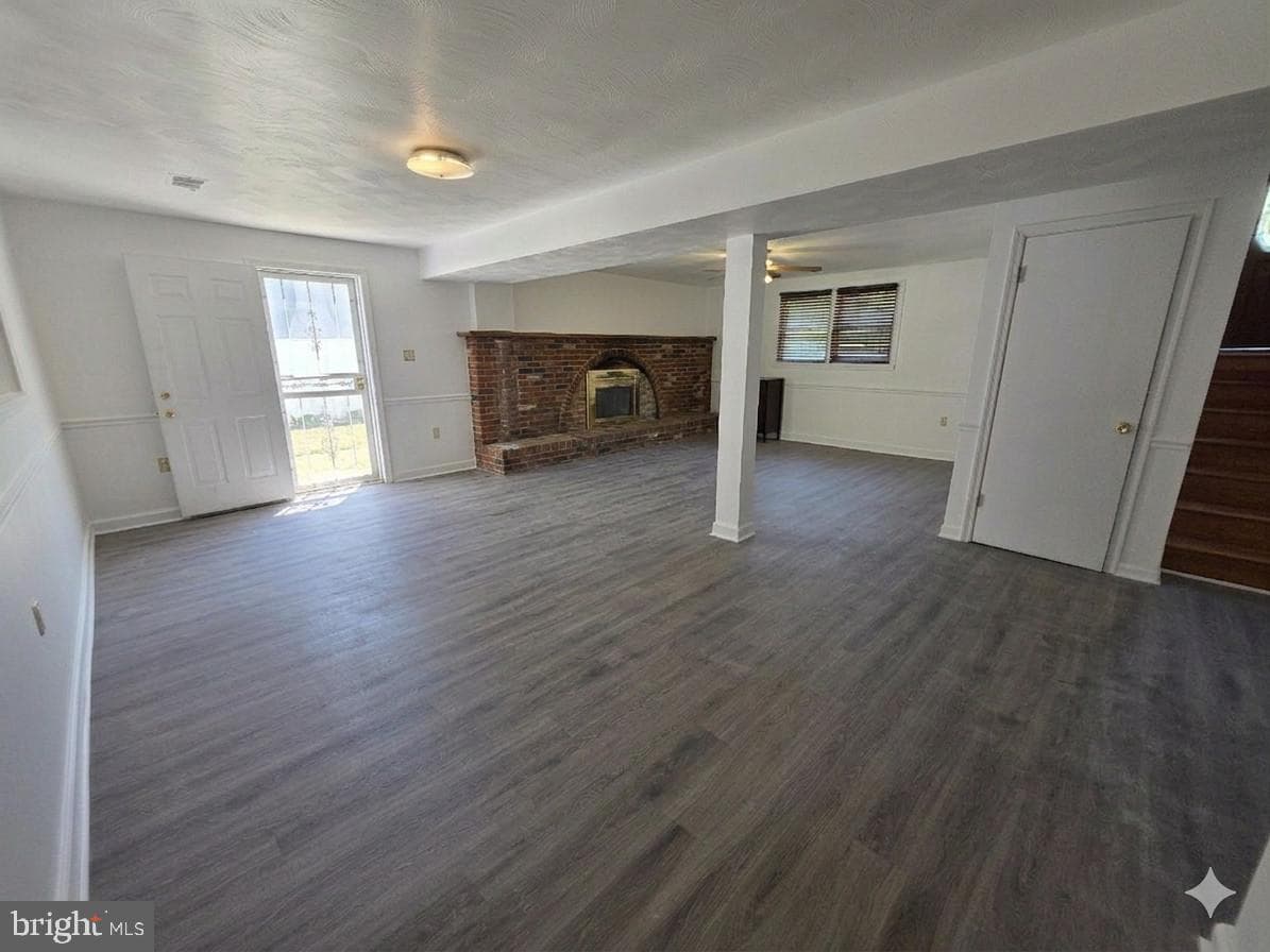 6300 Auth Road photo 19