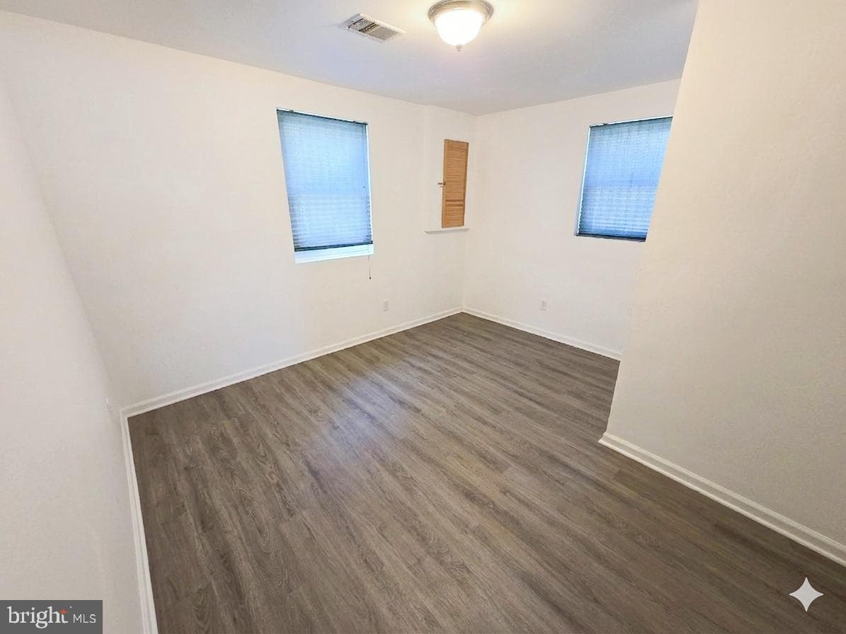 6300 Auth Road photo 22