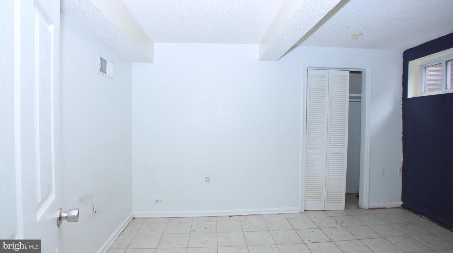 5407 Sargent Rd photo 17