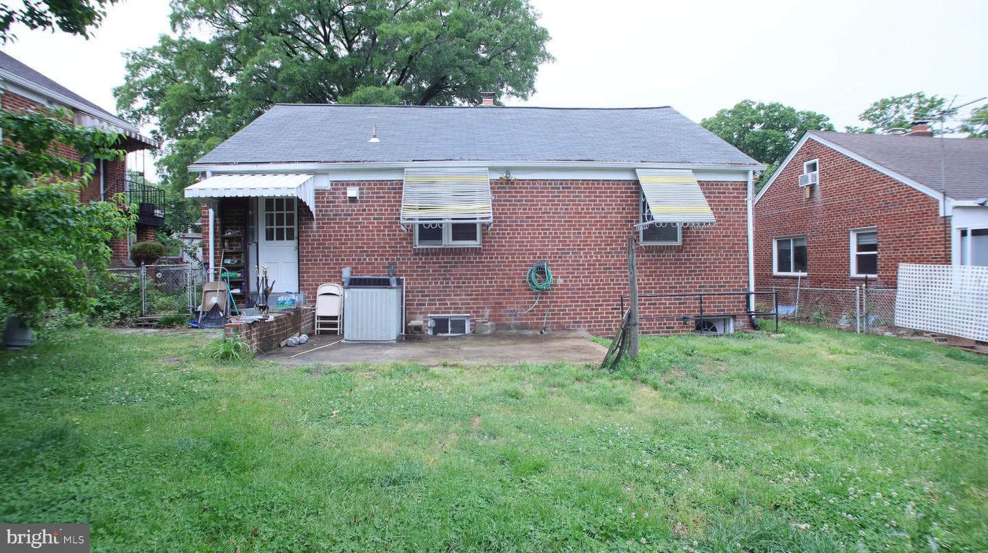 5407 Sargent Rd photo 23