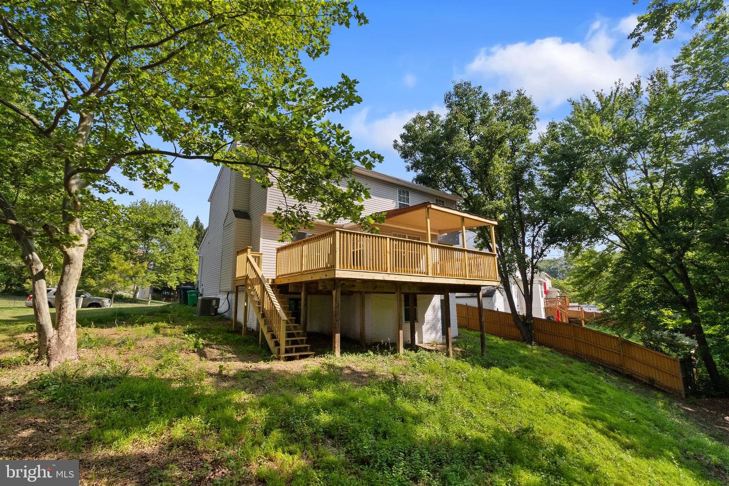 1203 Kingsbury Dr photo 27