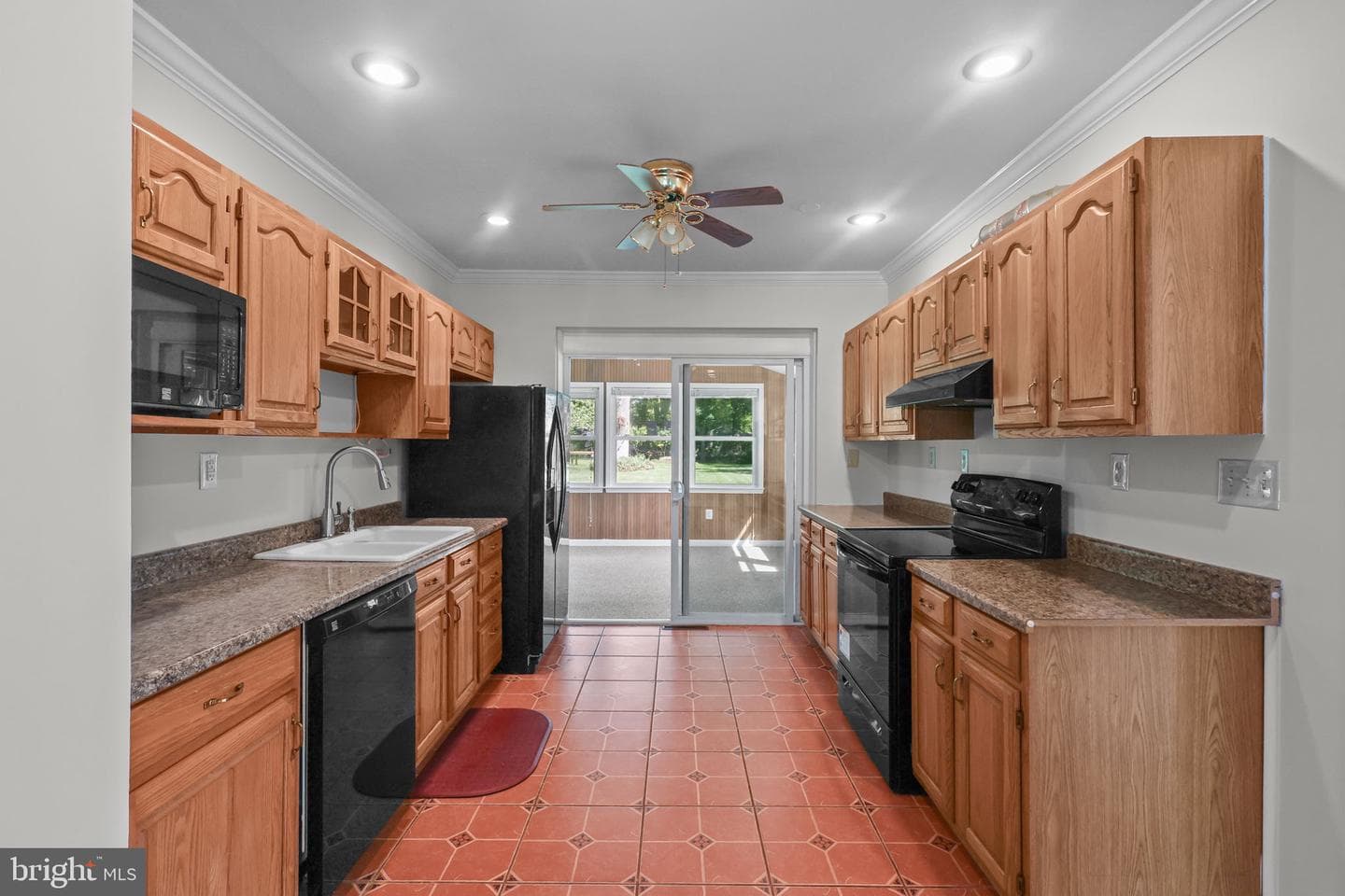 1406 Jefferson Road photo 12