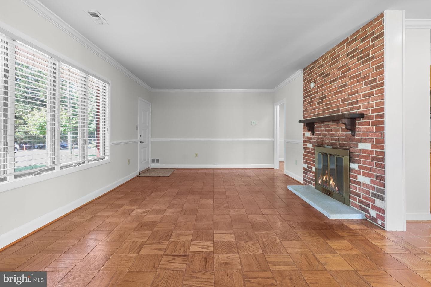 1406 Jefferson Road photo 7