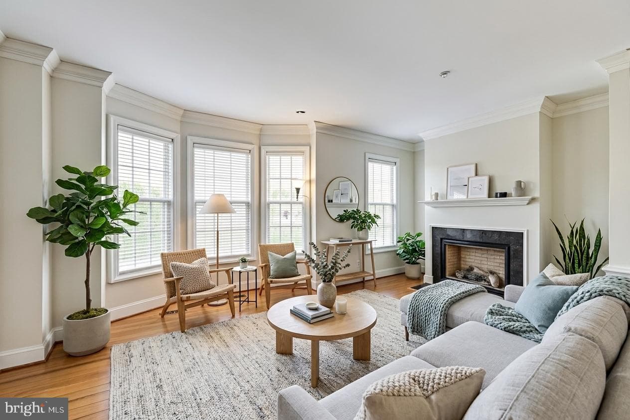 716 River Mist Drive, Oxon Hill