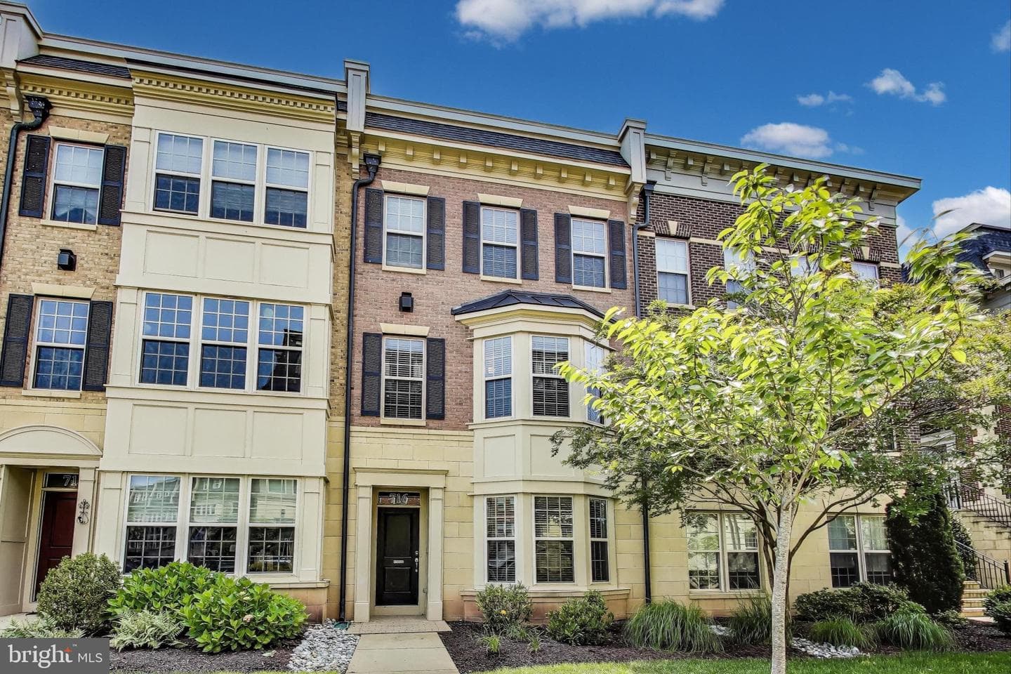 716 River Mist Drive, Oxon Hill