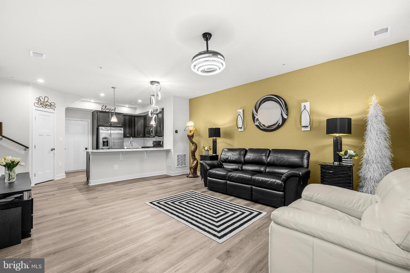 170 Lawndale Drive photo 10