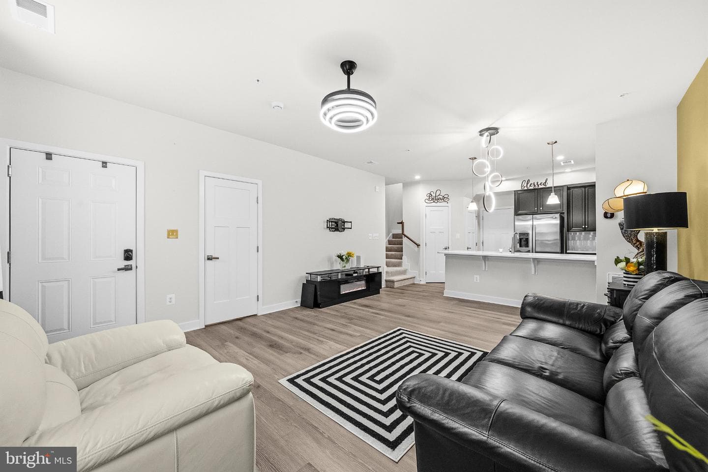 170 Lawndale Drive photo 11