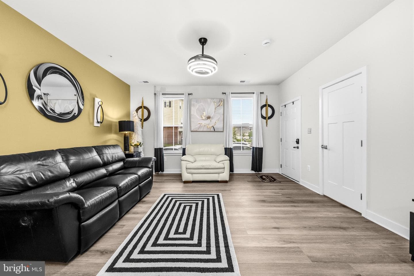 170 Lawndale Drive photo 5