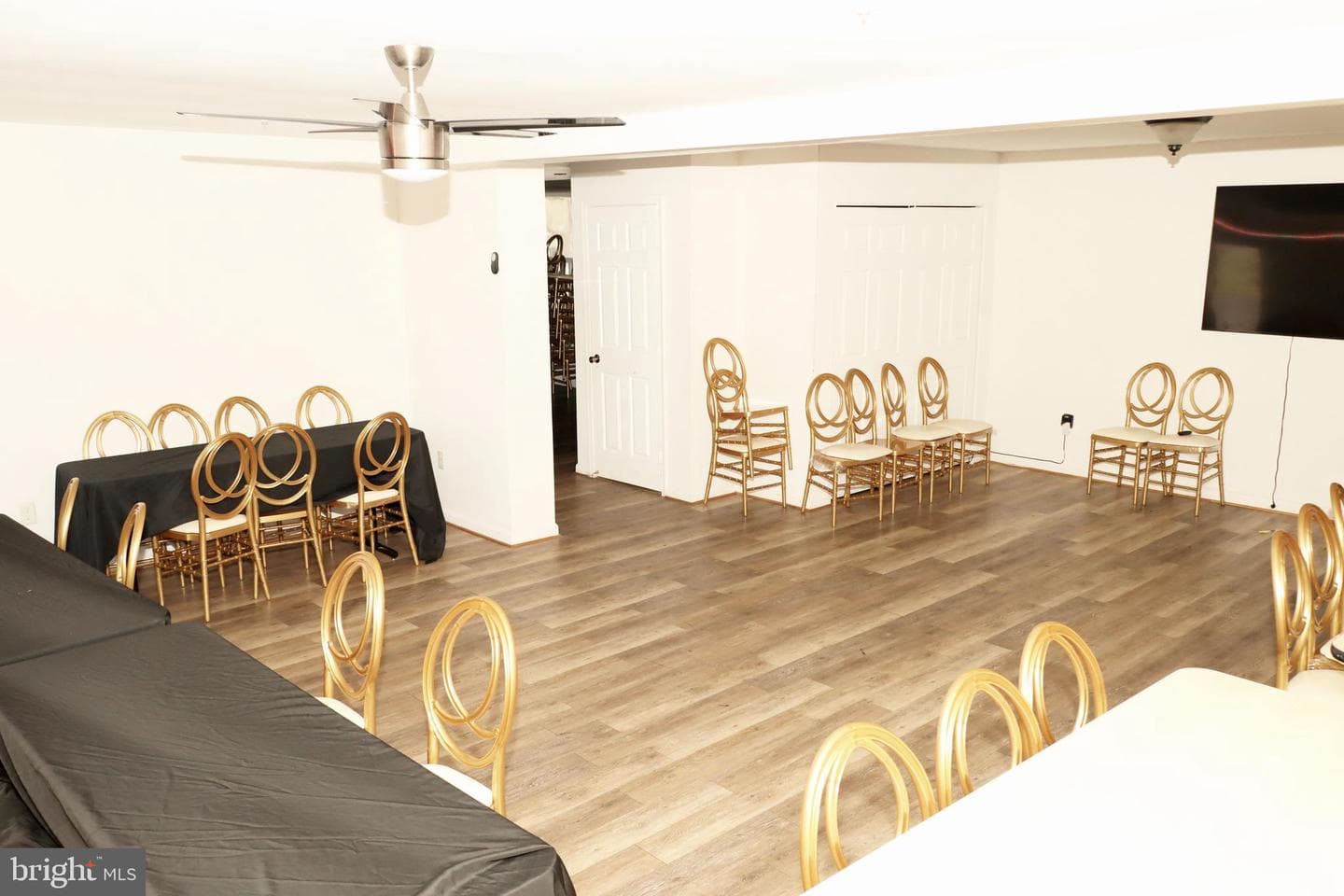 9216 Crandall Road photo 17
