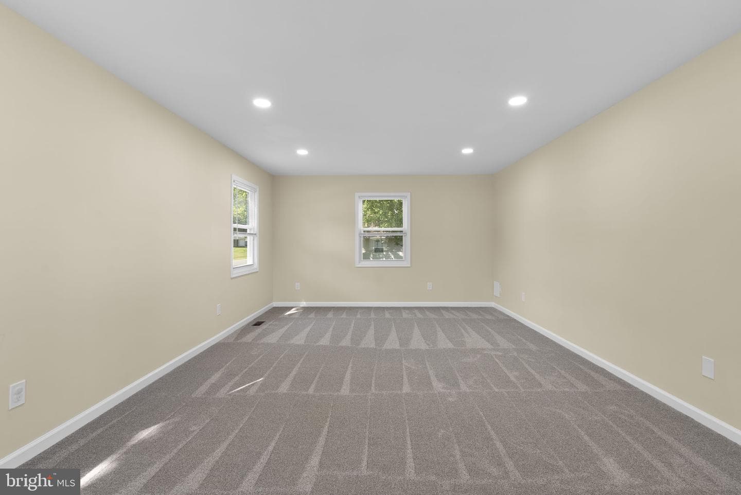 12100 Raritan Lane photo 8