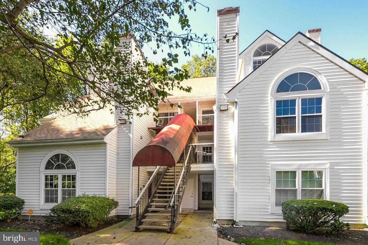 908 Westhaven Drive #11-201 photo 1