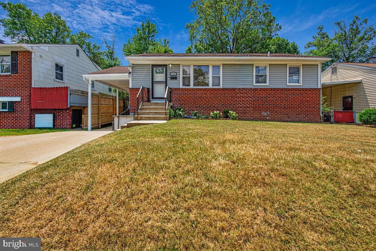 7219 Kidmore Lane photo 4