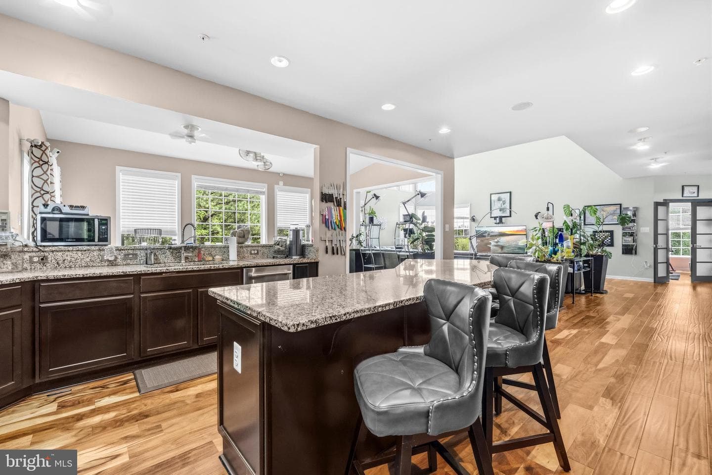 6728 Osborne Hill Drive photo 17