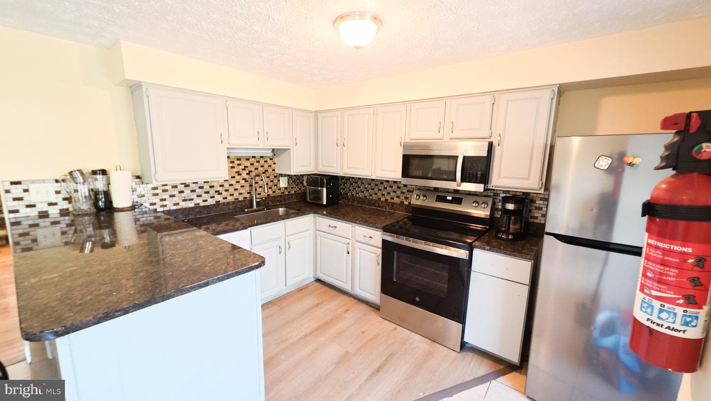 11324 Broken Bow Court photo 5