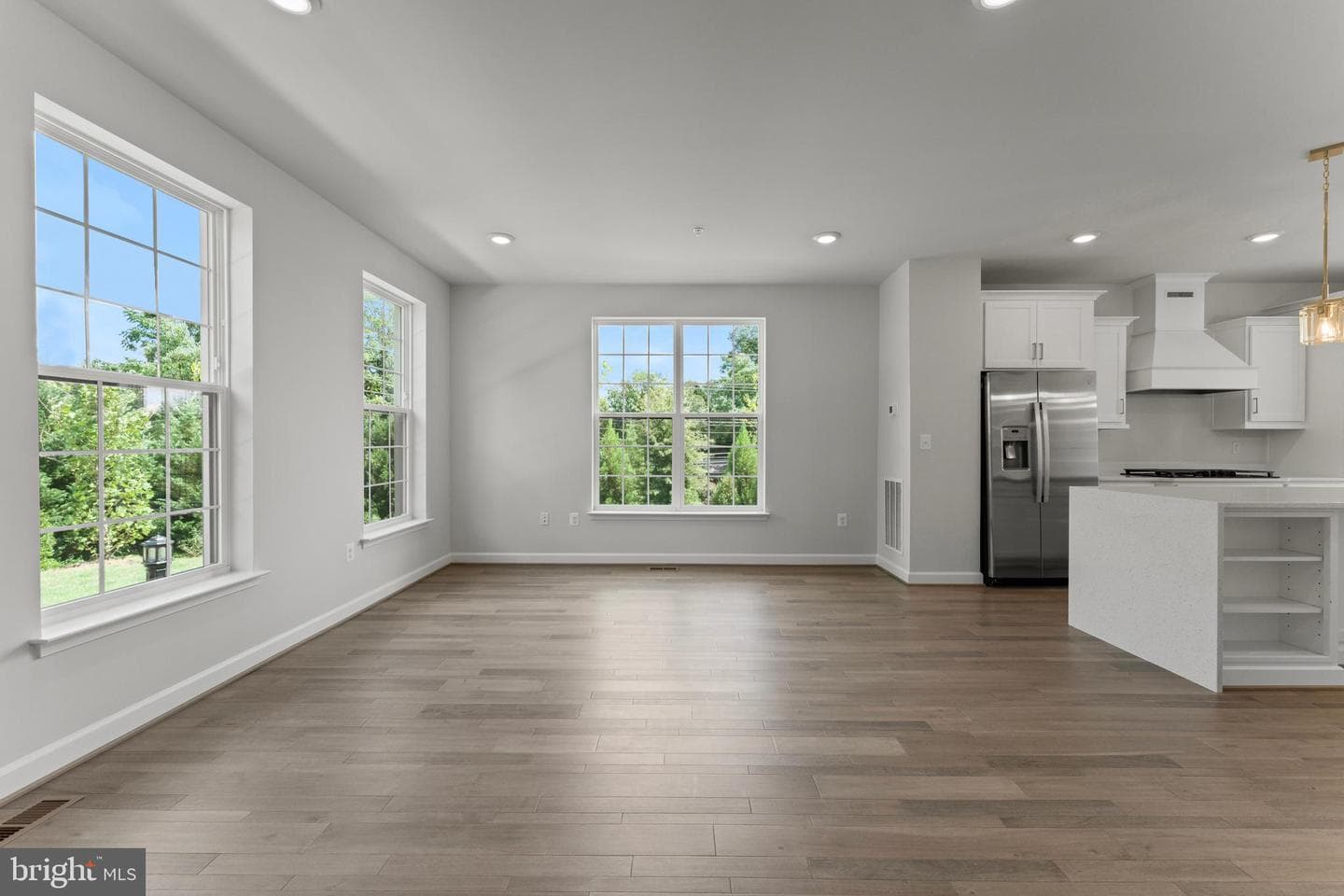 612 Catamaran Way photo 34
