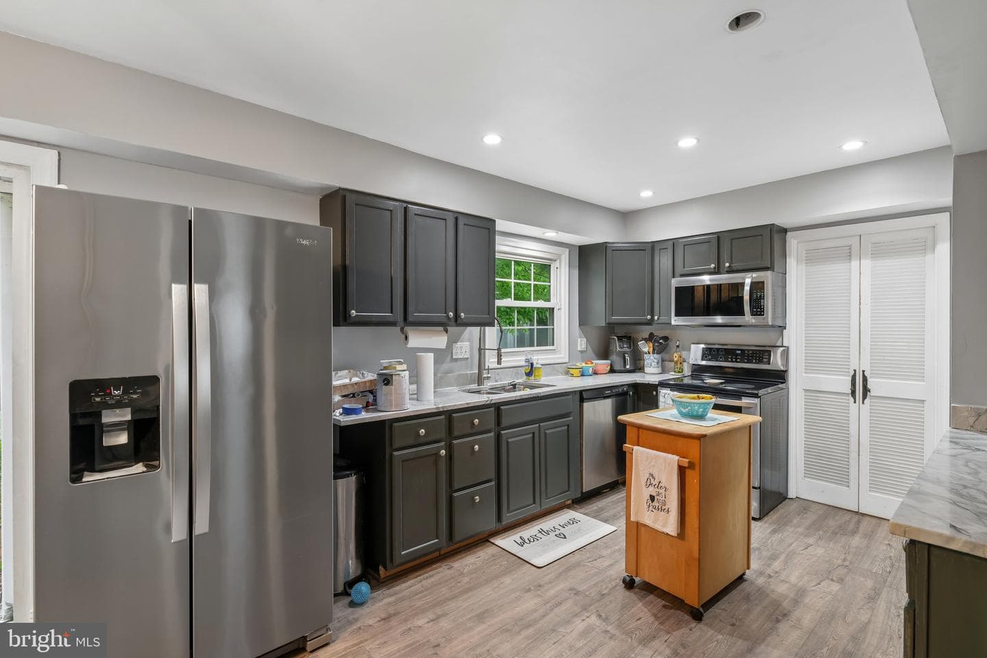 2225 Harwood Lane photo 15