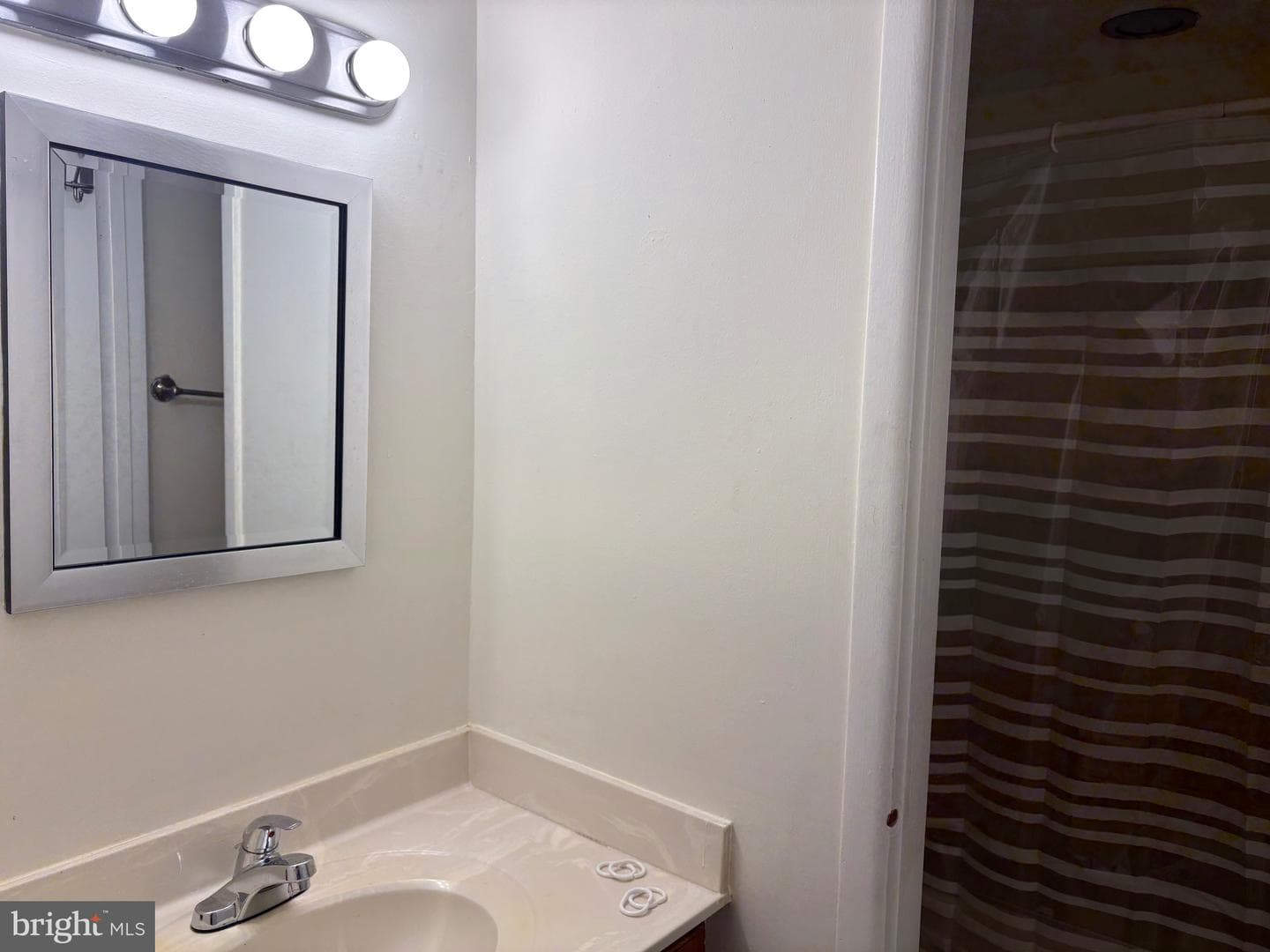 4308 Rockport Ln photo 21
