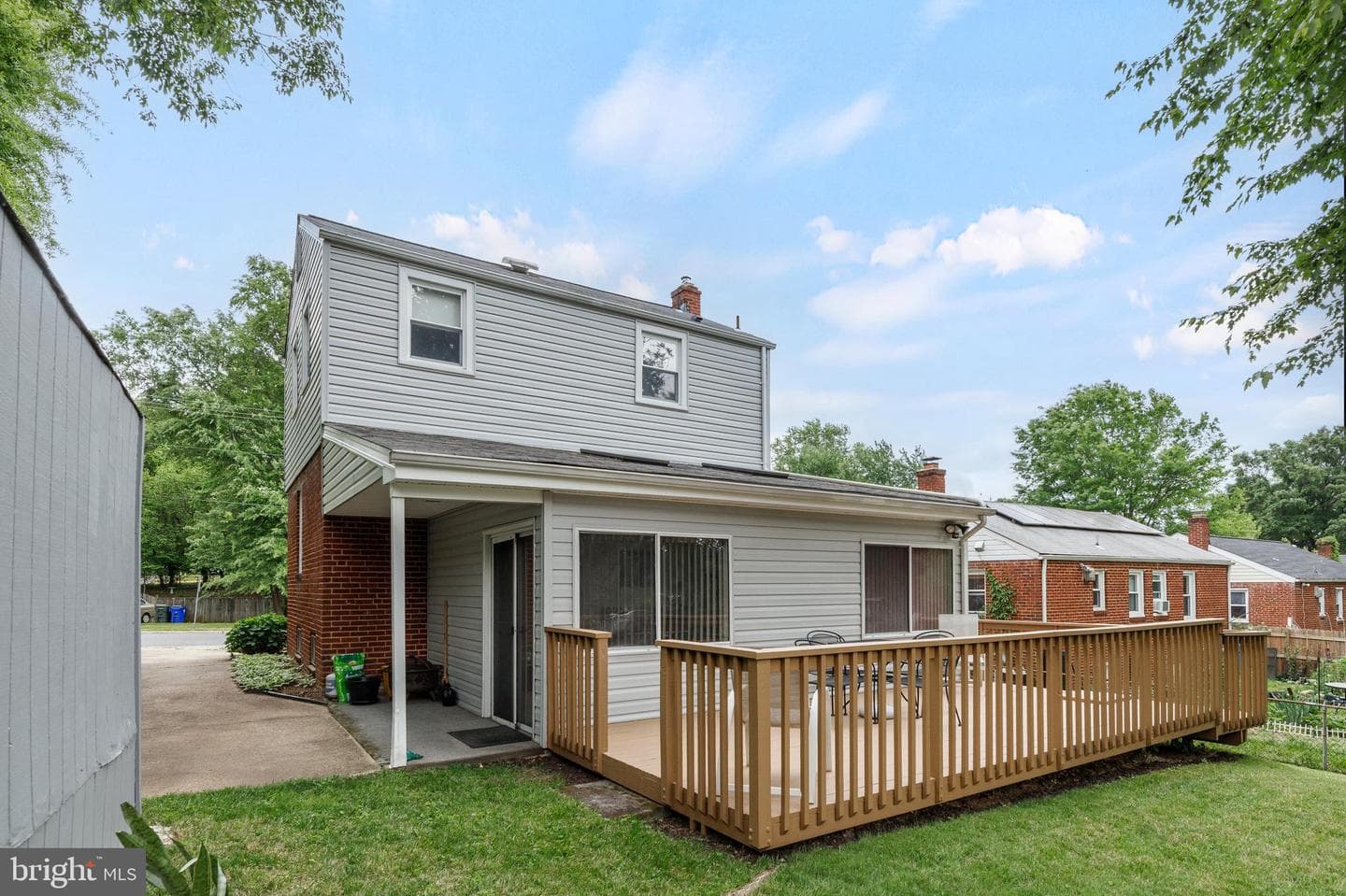 9816 53rd Avenue photo 25