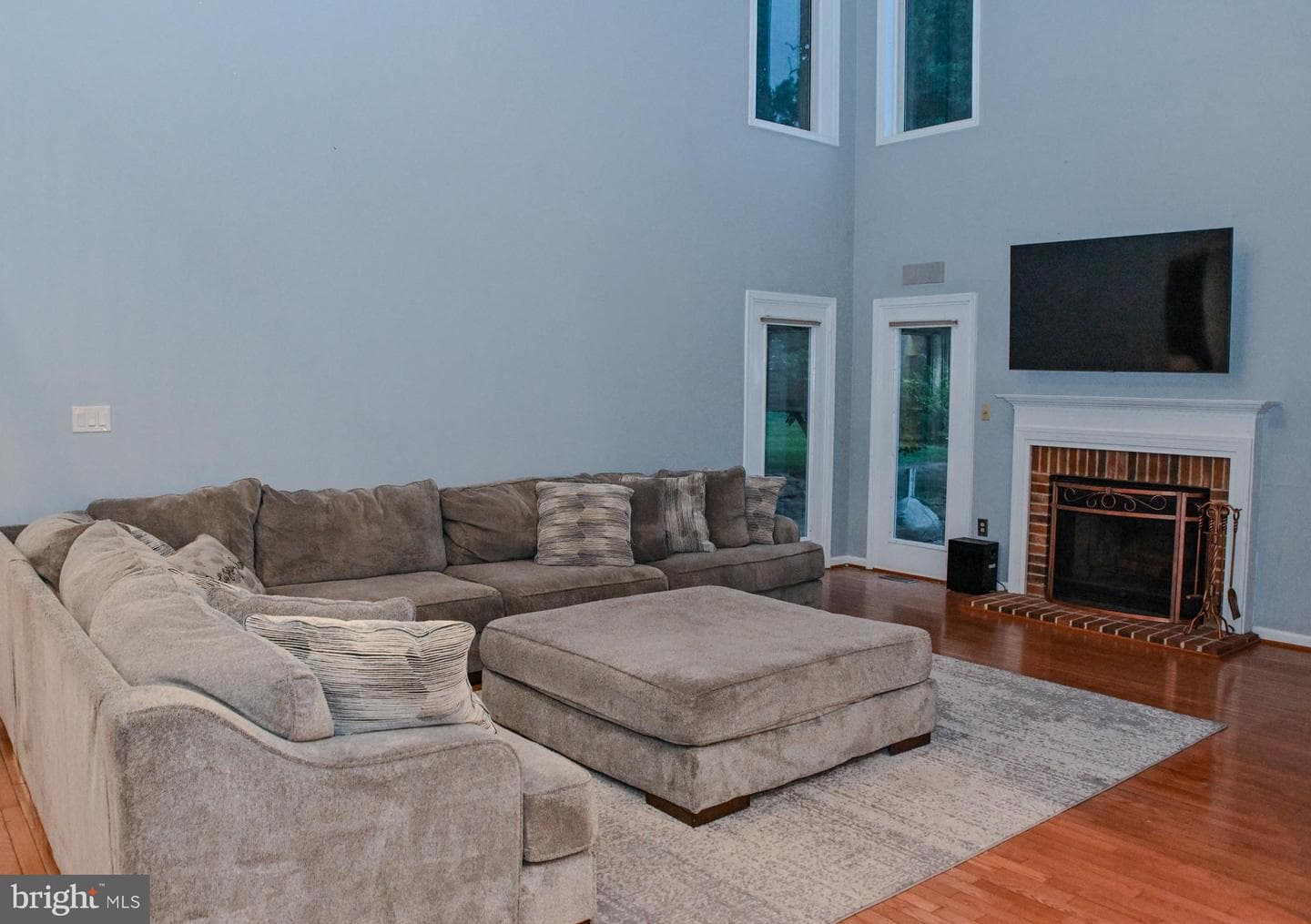 14518 Dolbrook Lane photo 7
