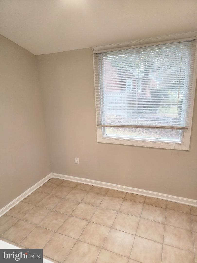 5801 Walnut Street photo 22