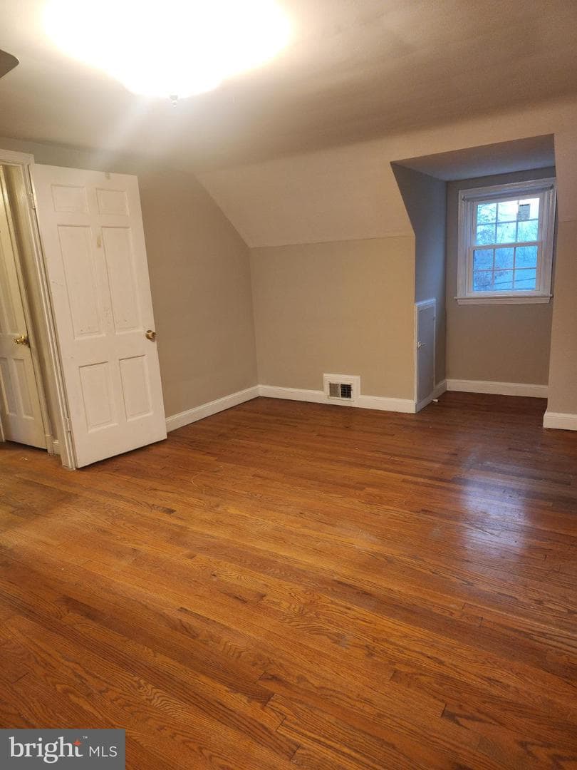 5801 Walnut Street photo 32