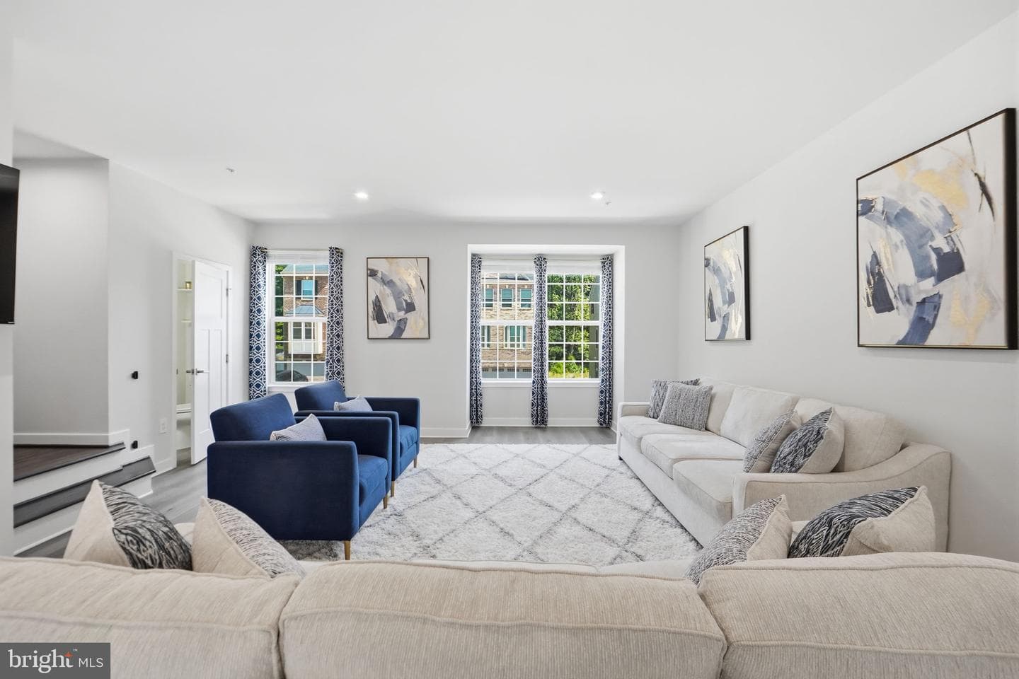 8805 Sybil Lane photo 13