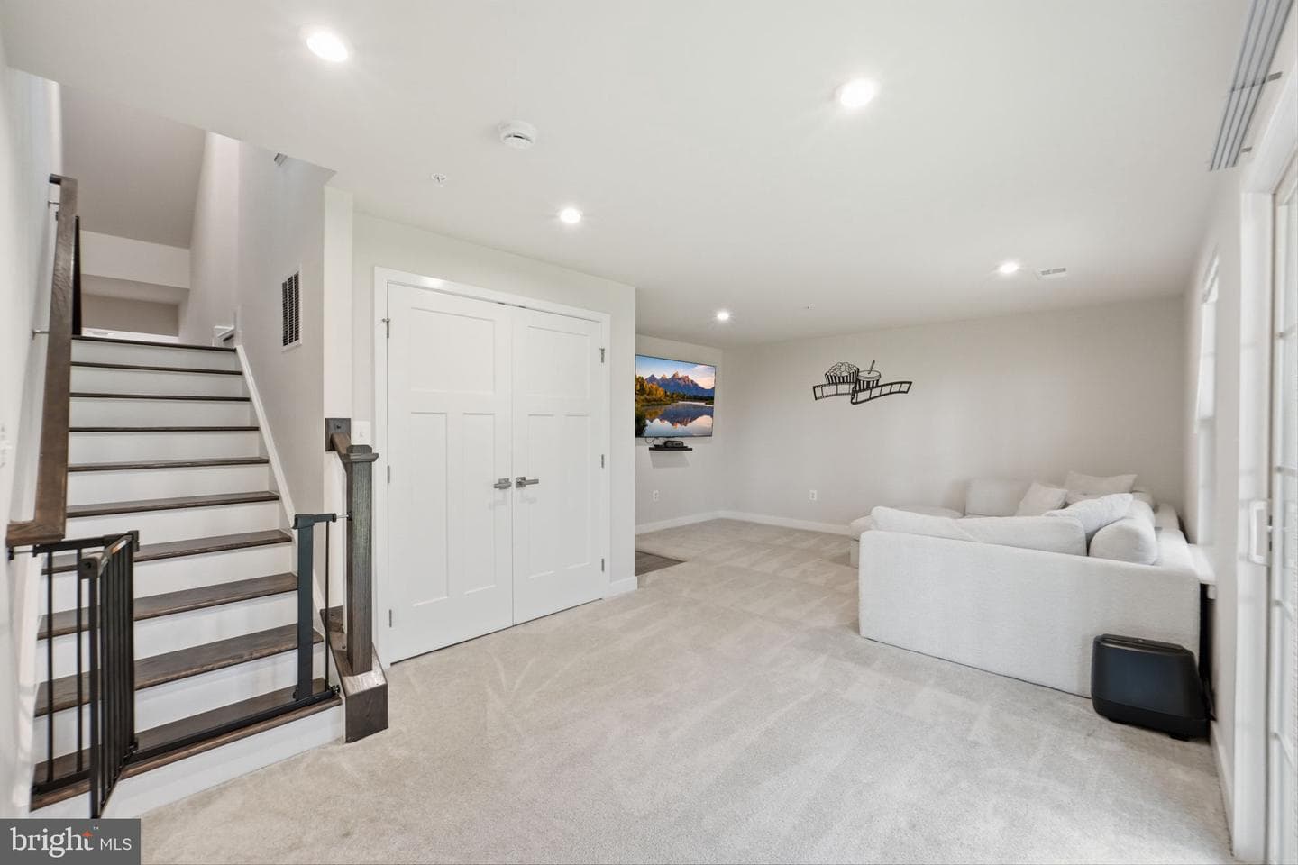 8805 Sybil Lane photo 31