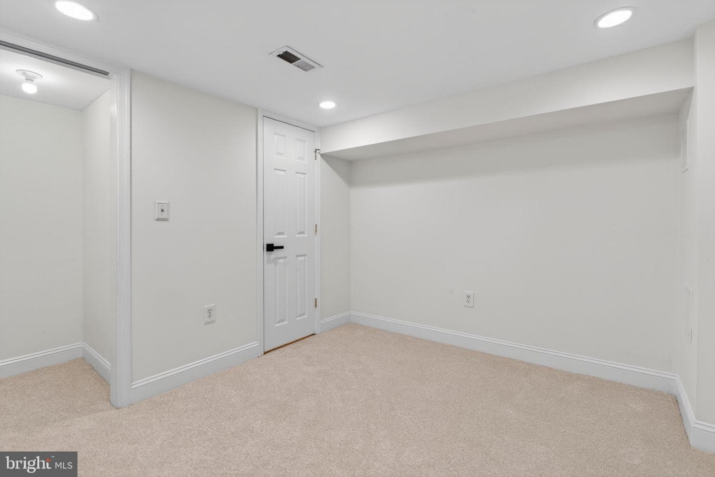 5306 Tilden Rd photo 37