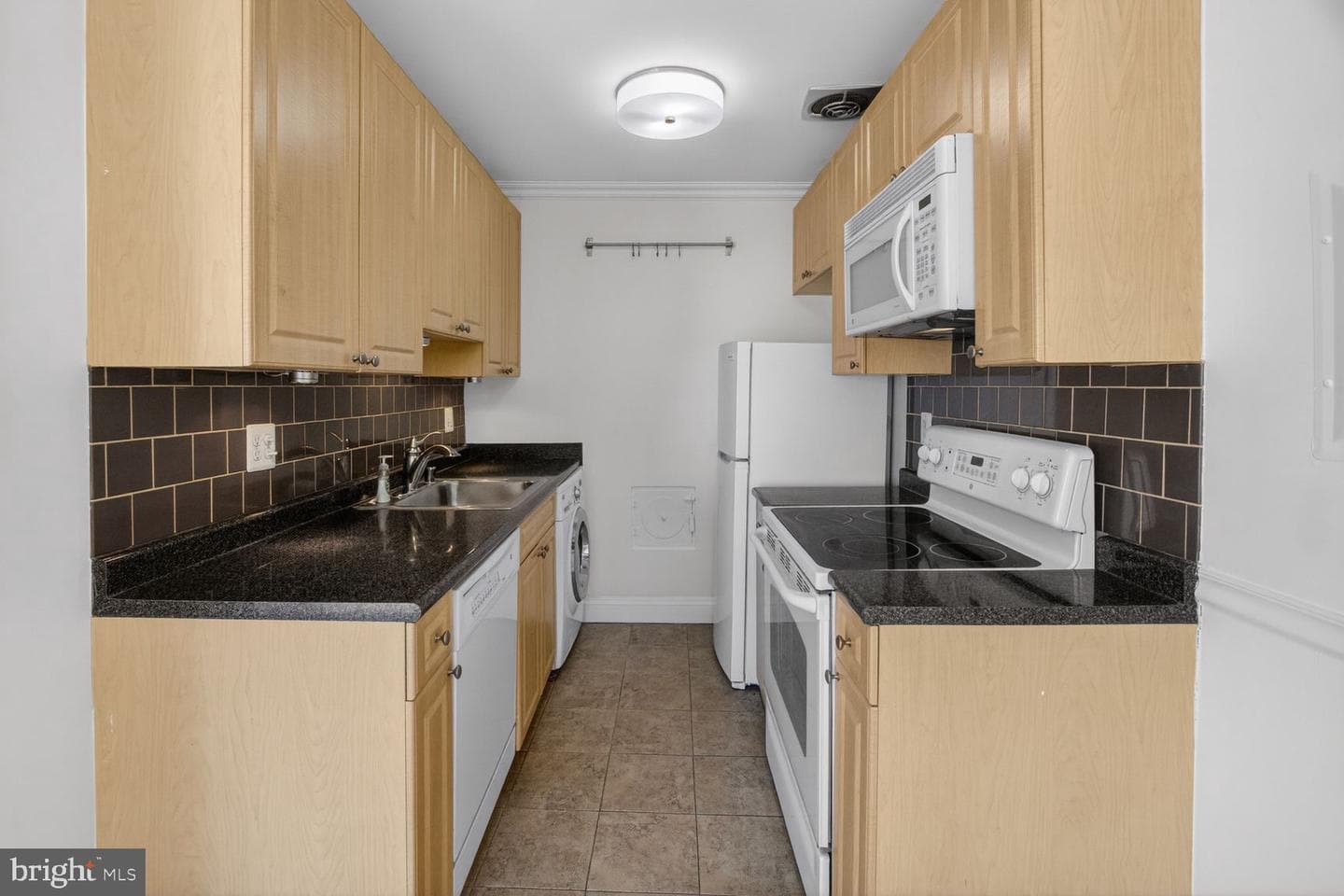 5601 Parker House Ter # 304 photo 6