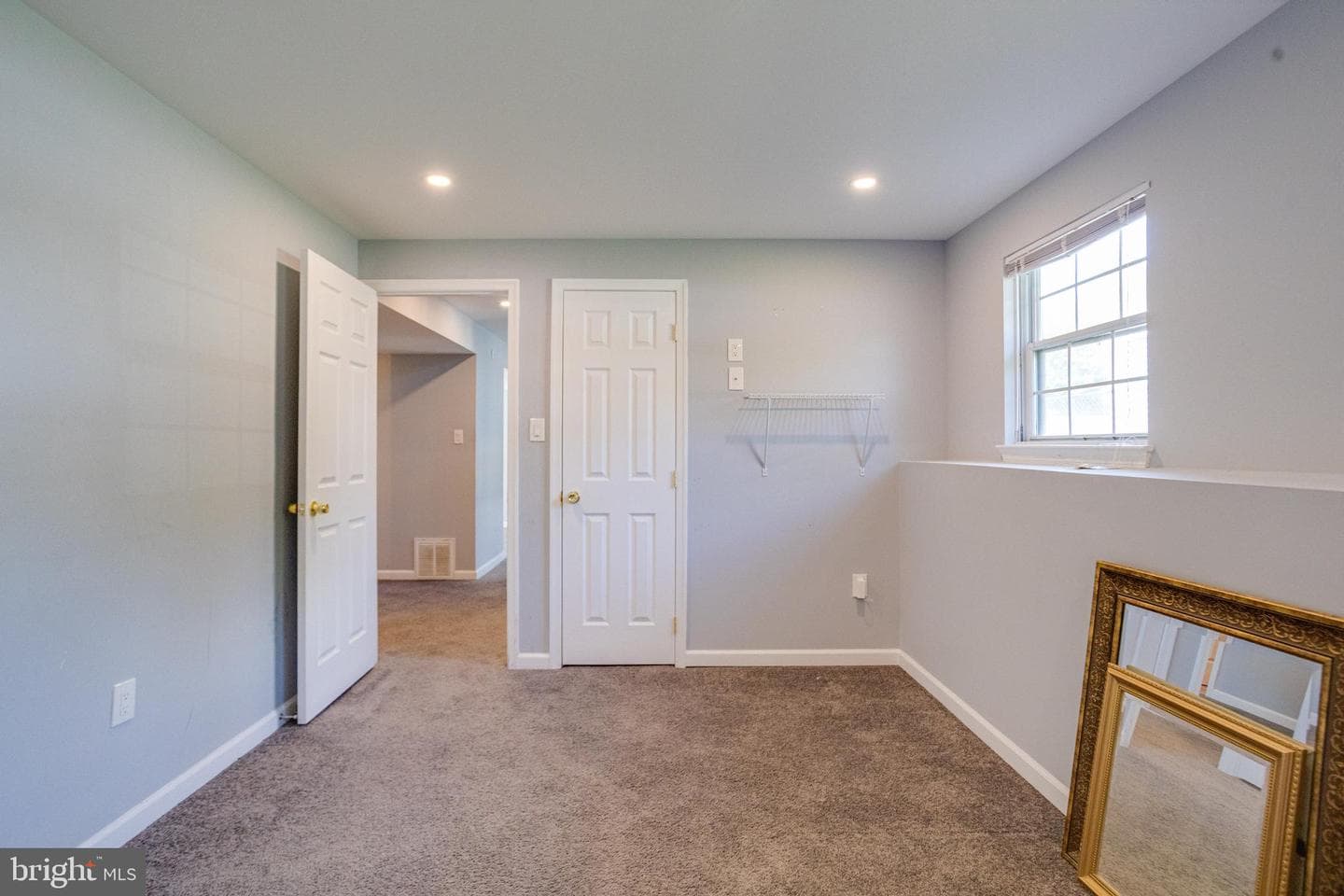 806 Balboa Avenue photo 41