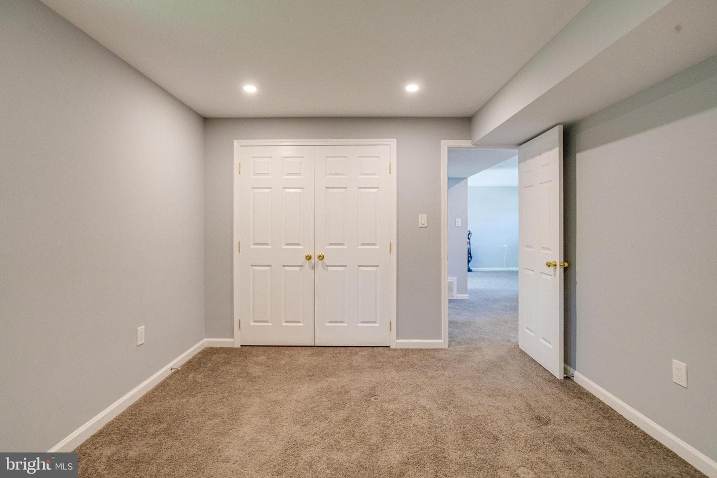 806 Balboa Avenue photo 45