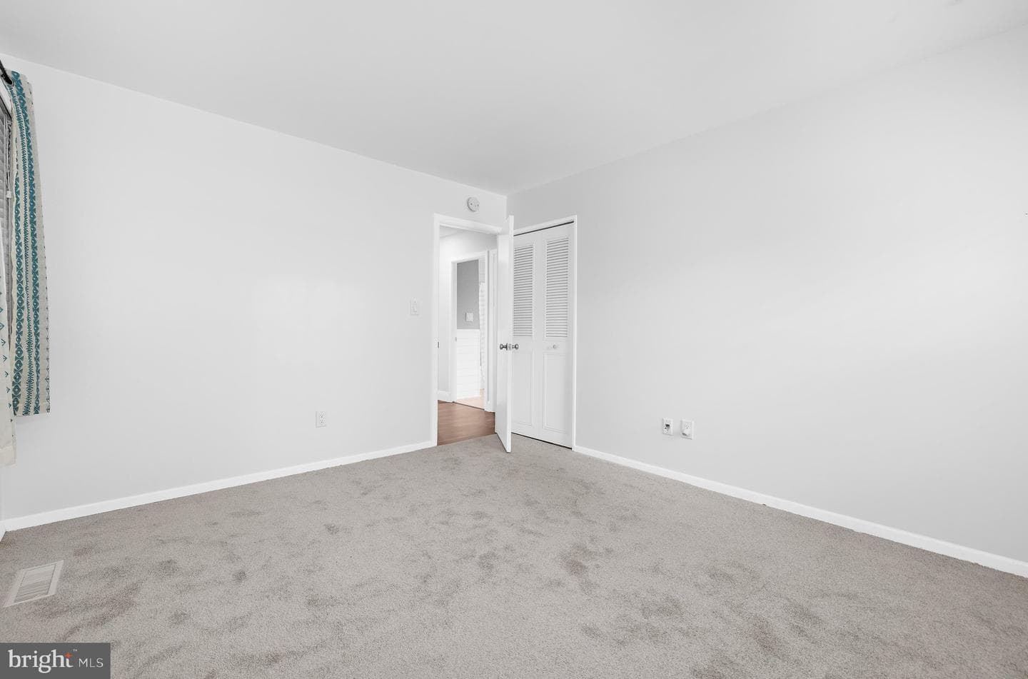 3002 Tanbark Lane photo 24