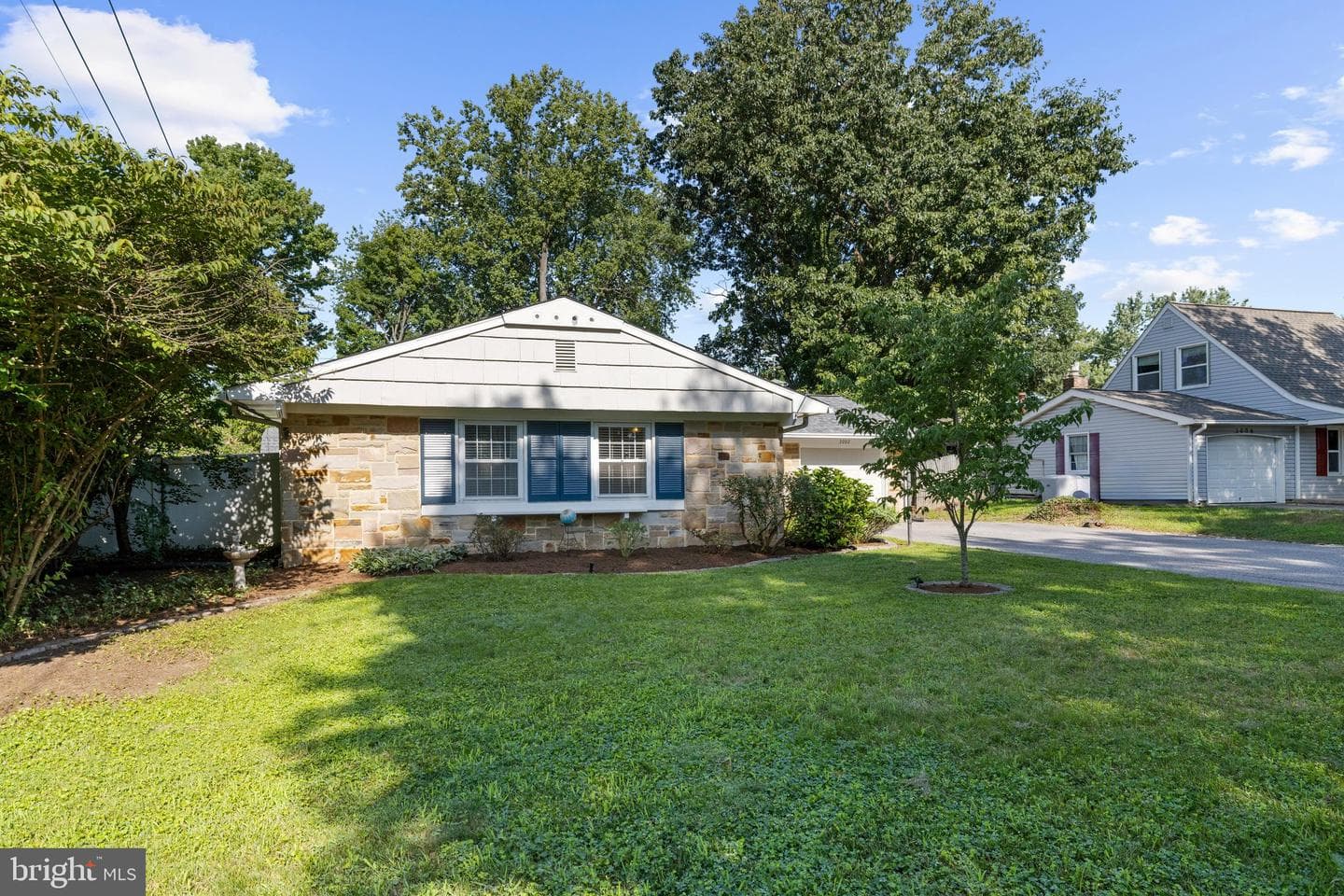 3002 Tanbark Lane photo 4