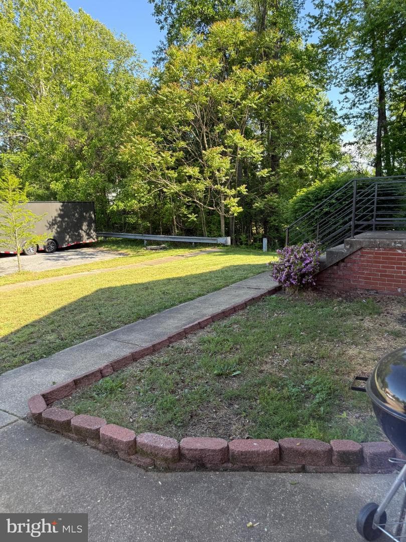 9515 Pin Oak Street photo 3