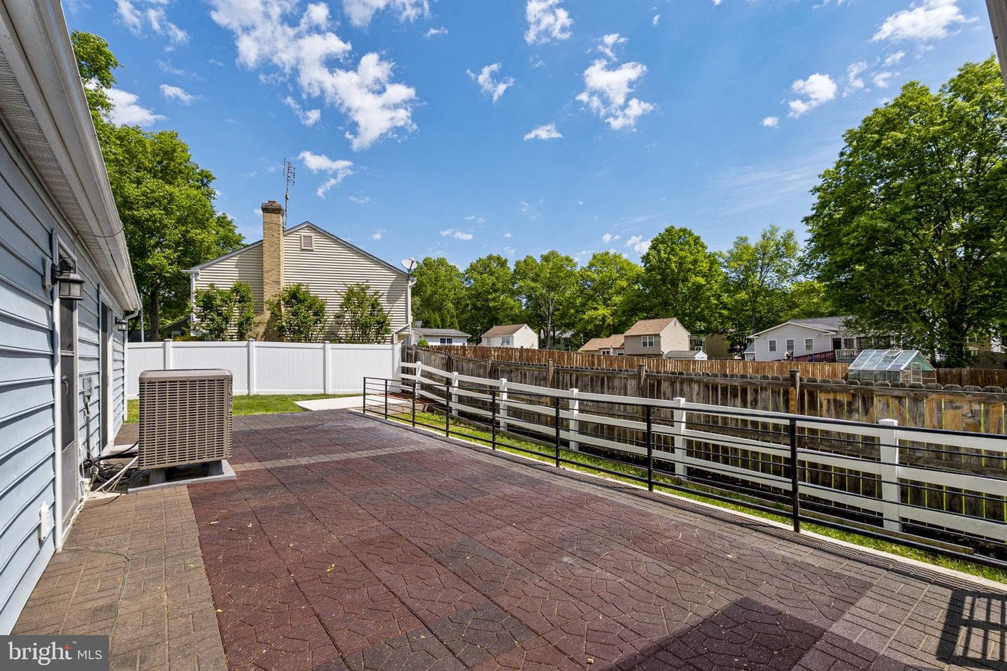 3001 Antler Court N photo 40