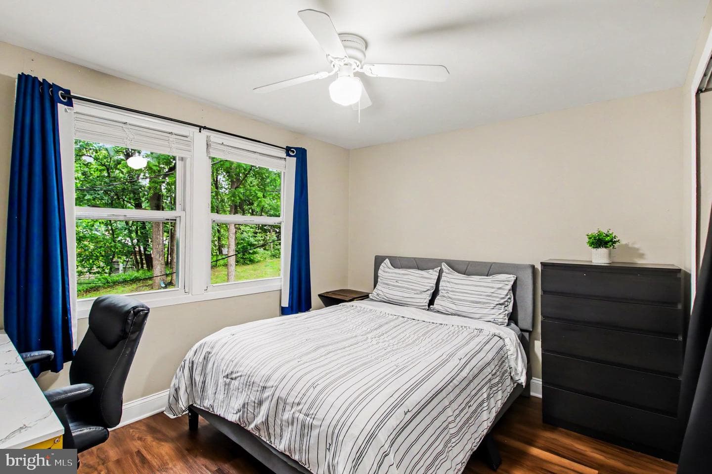 1405 Peachwood Lane photo 17