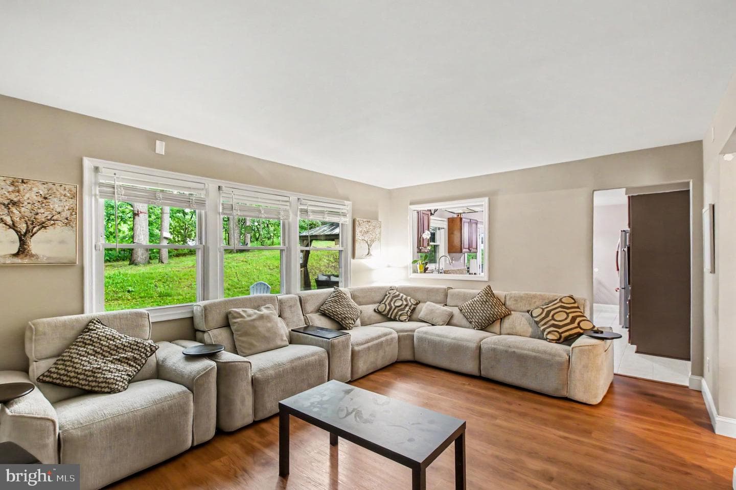 1405 Peachwood Lane photo 9