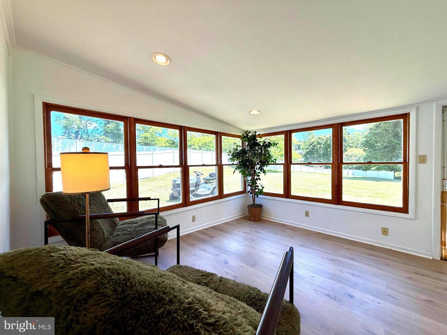 4805 Tamworth Court photo 32