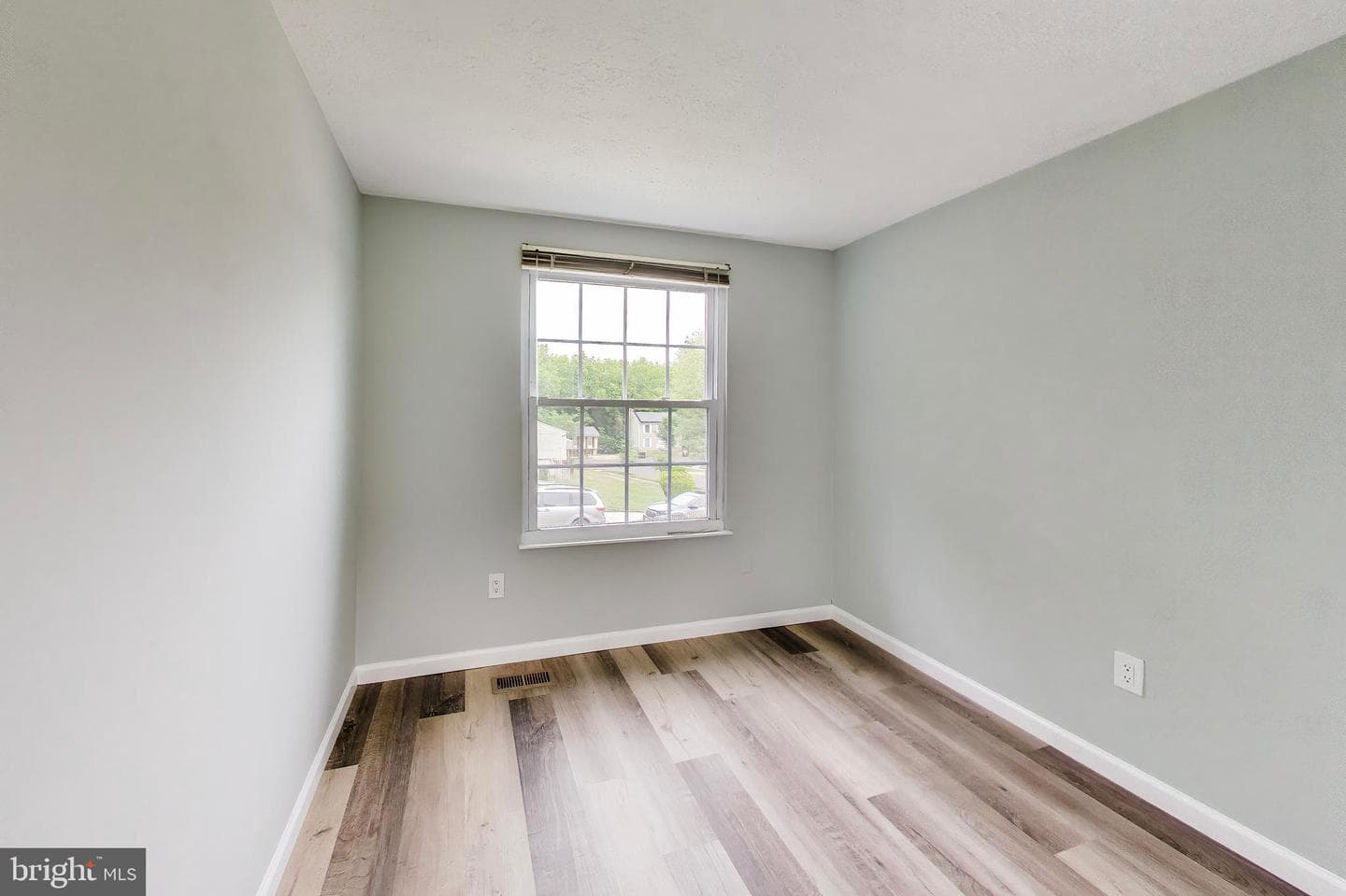 5405 Truoc Court photo 17