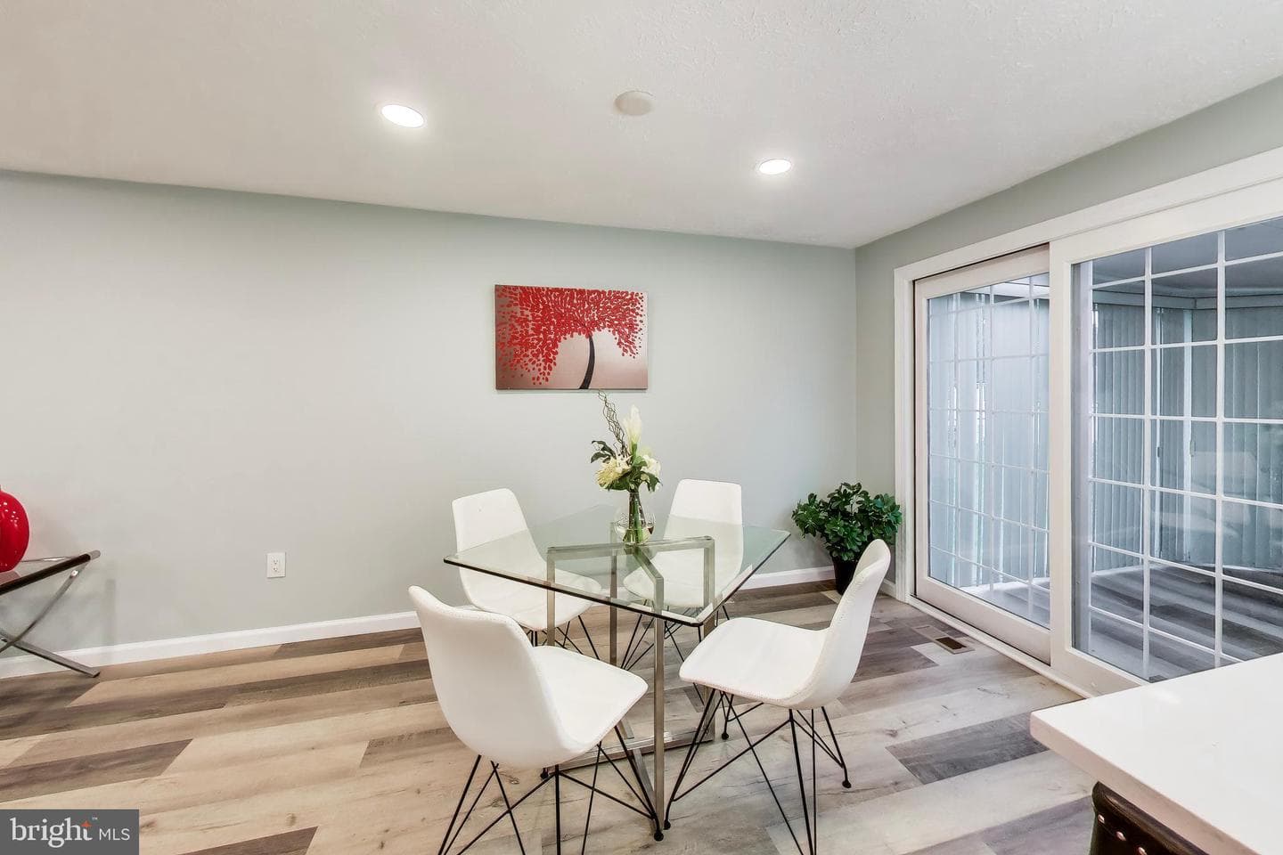 5405 Truoc Court photo 9