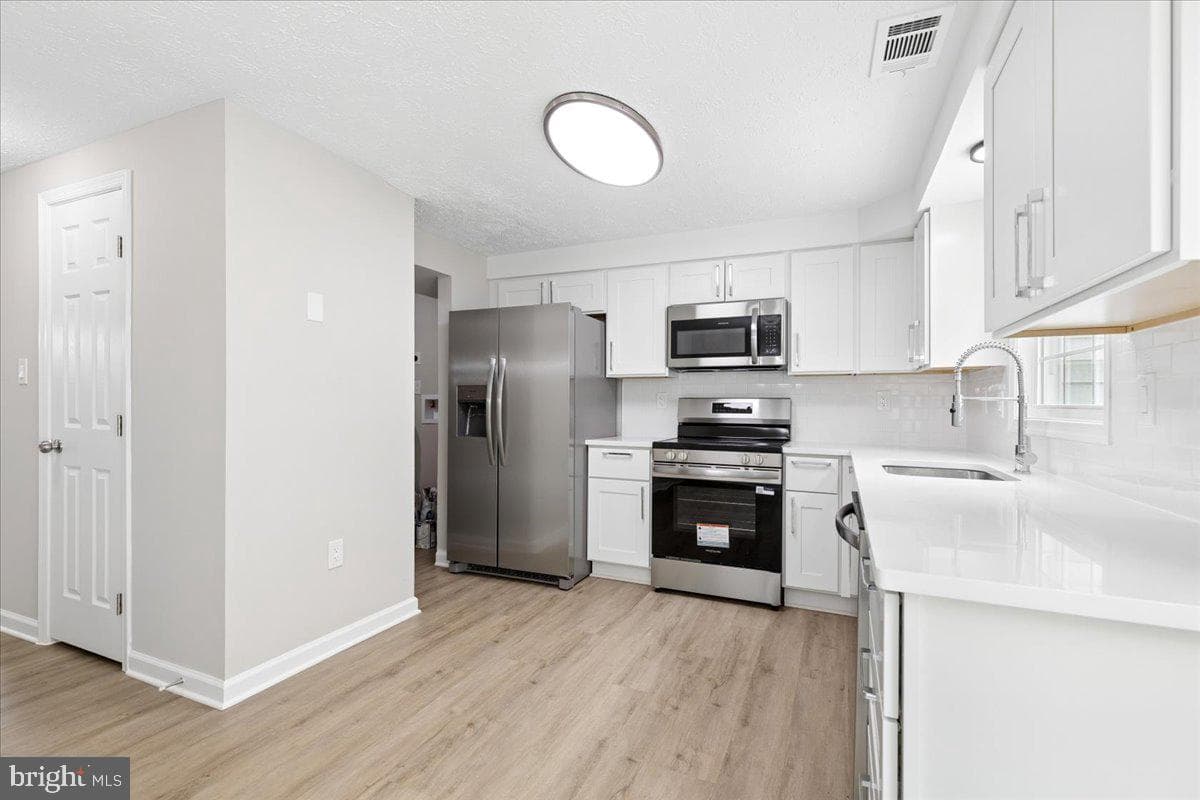 14404 Marlborough Drive photo 19