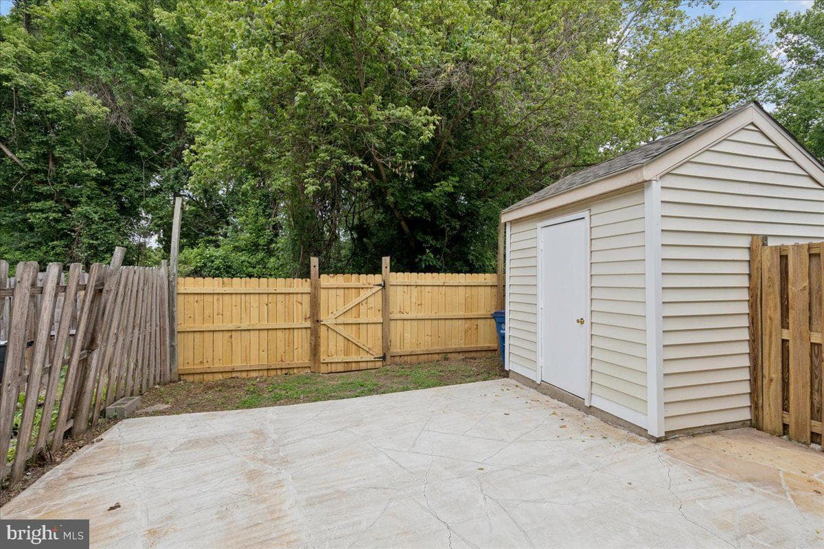 14404 Marlborough Drive photo 30
