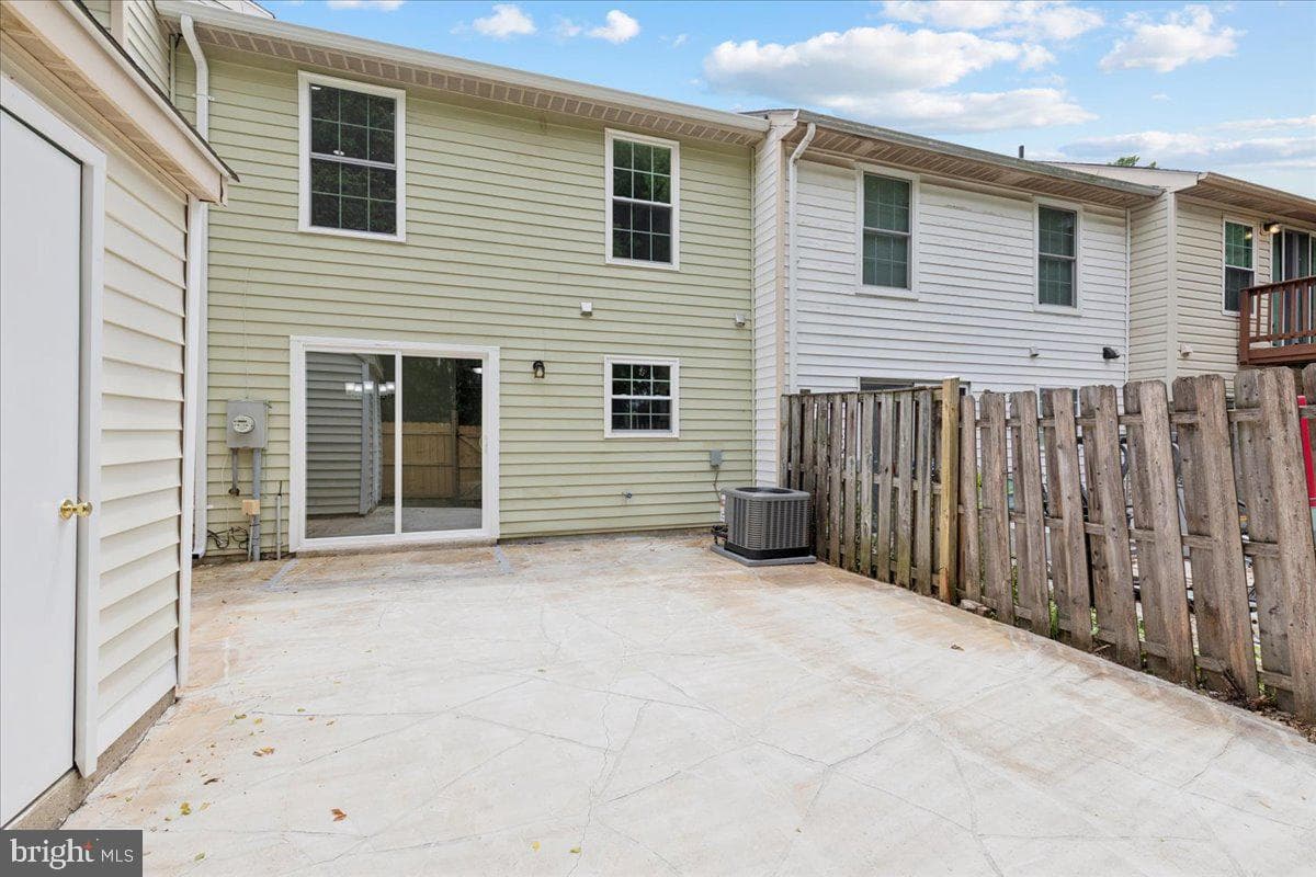 14404 Marlborough Drive photo 33