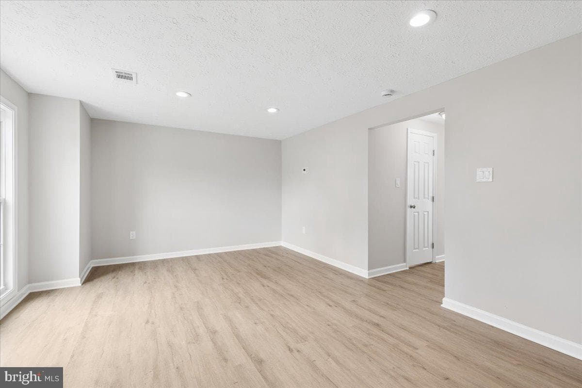 14404 Marlborough Drive photo 8