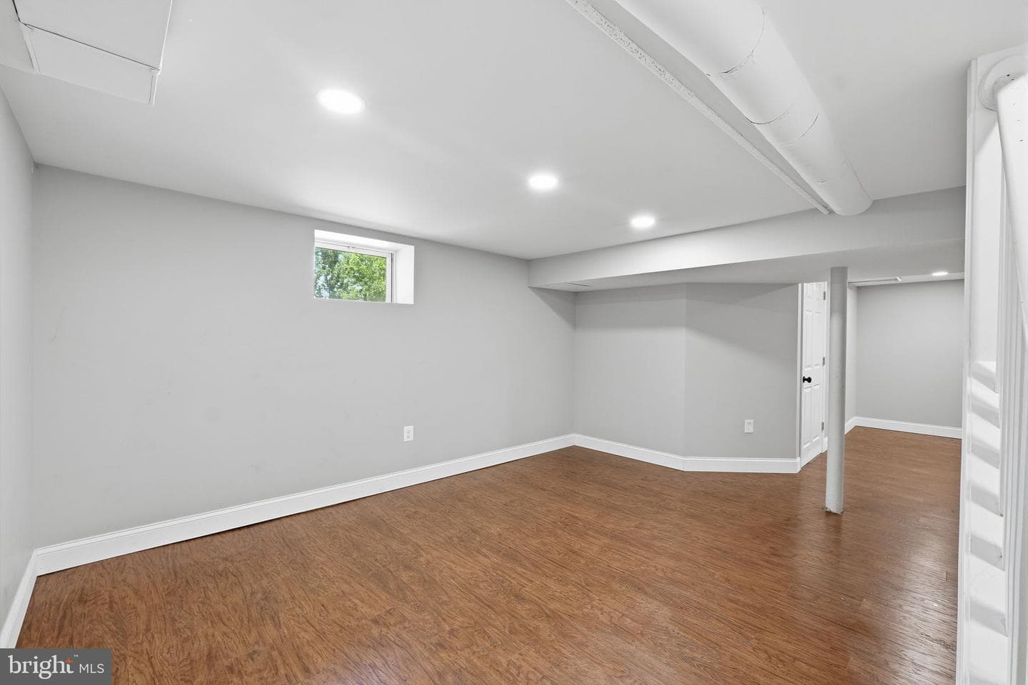 6704 Boxwood Drive photo 24