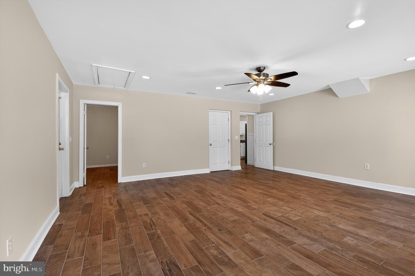 3801 Woodhaven Lane photo 10