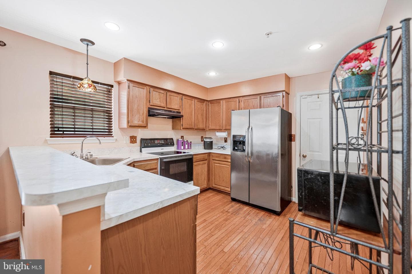 8811 Gladeside Drive photo 10